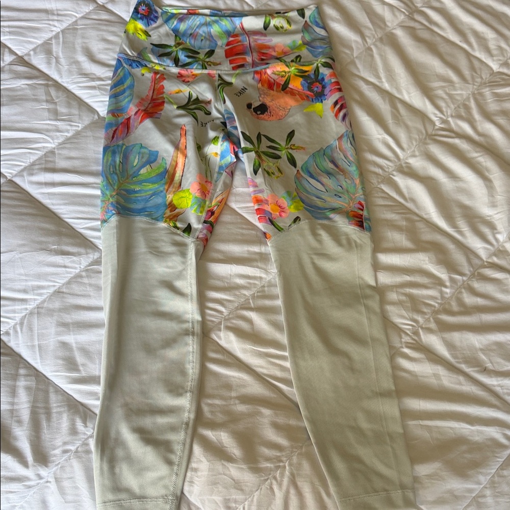 Nike Floral Leggings
